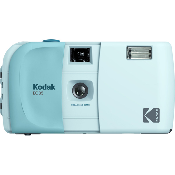 Kodak EC35 Film Camera Powder Blue + Kodak Ultra Max 24 Exp